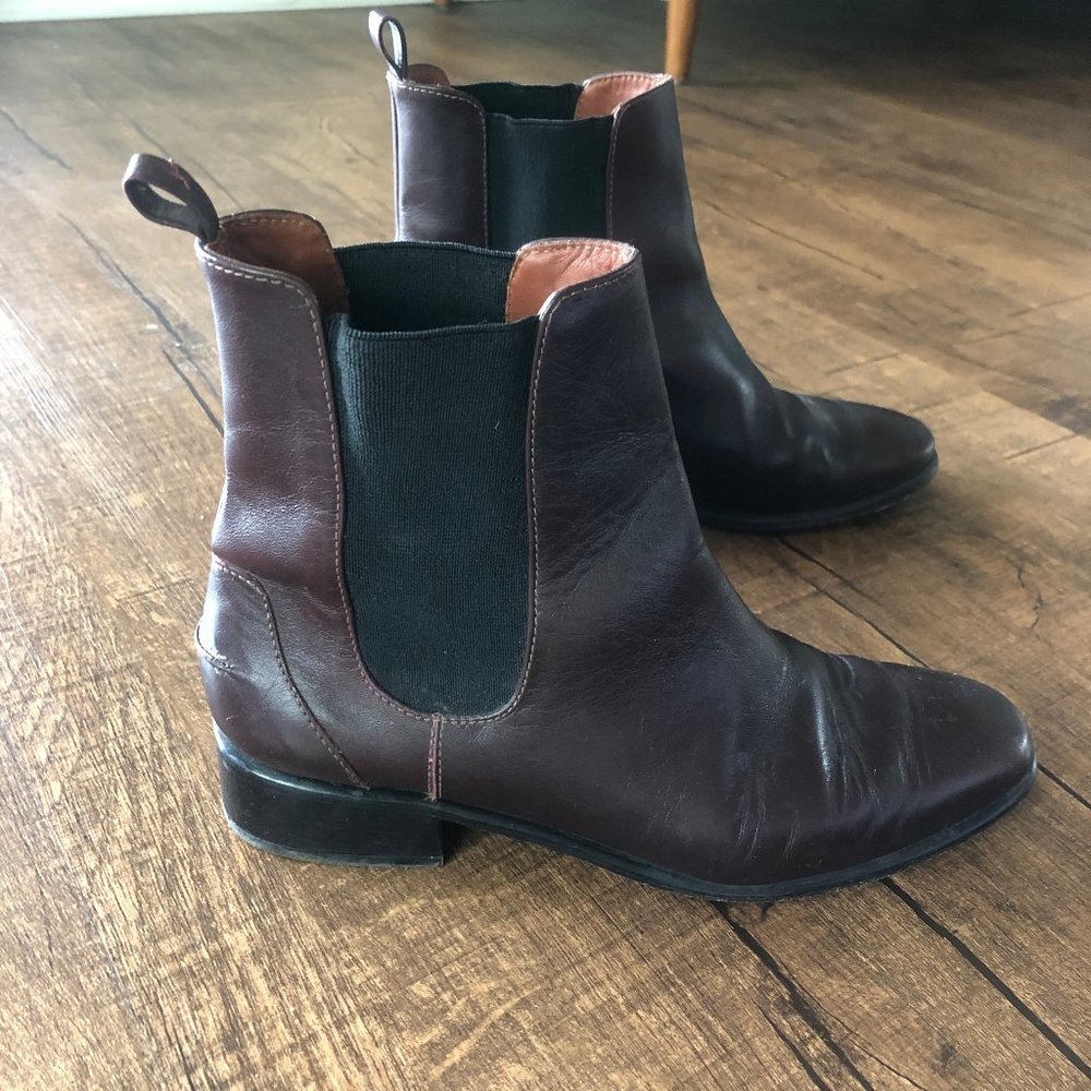 RACHEL COMEY LEATHER CHELSEA BOOTS 7
